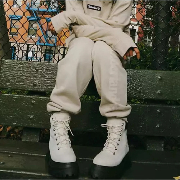 TIMBERLAND Sky 6-Inch Lace-up Boots Size 7.5 NWB - Picture 2 of 13